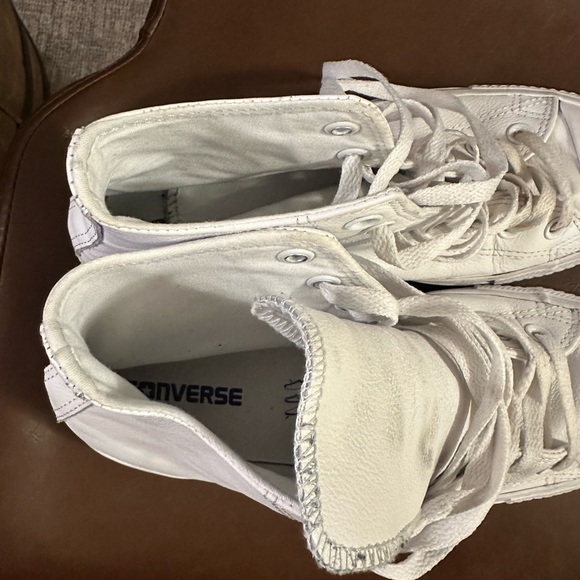 All white converse size 8 cool style - Picture 3 of 5